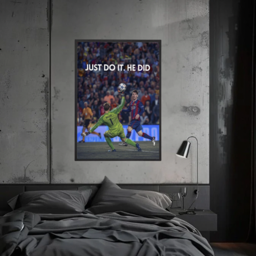 MESSI.