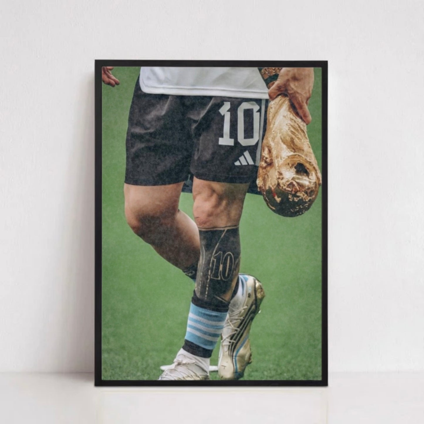MESSI.